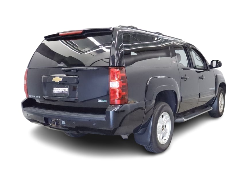 Thumbnail: 2012 Chevrolet Suburban - 17