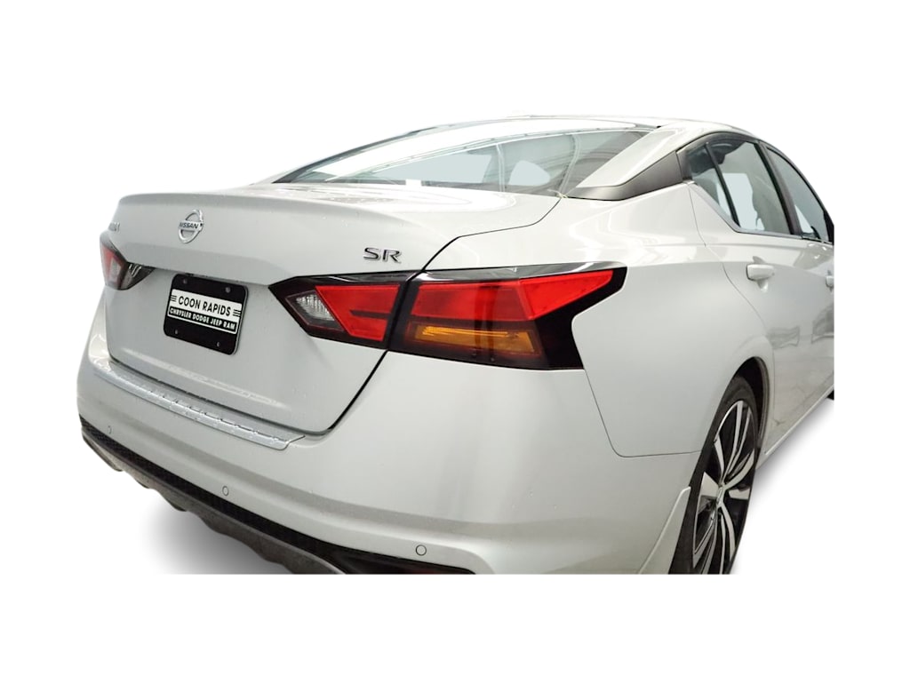 Thumbnail: 2022 Nissan Altima - 25
