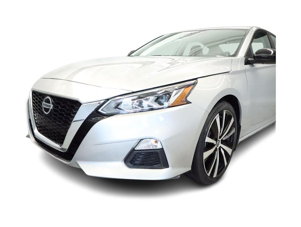Thumbnail: 2022 Nissan Altima - 23