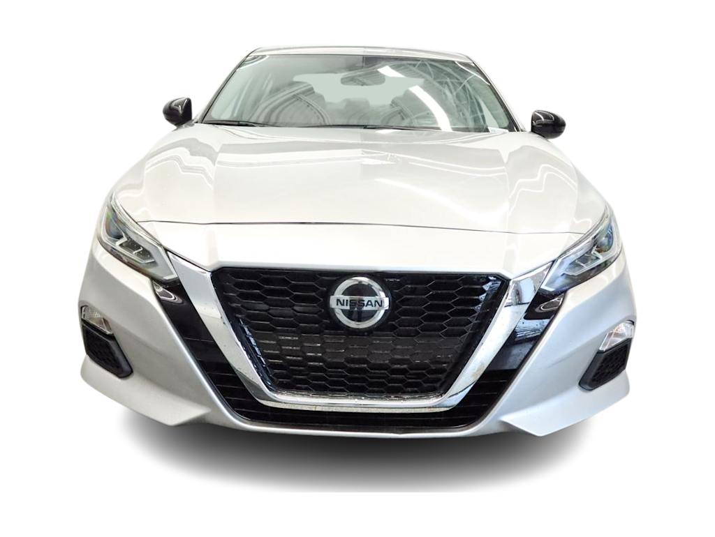Thumbnail: 2022 Nissan Altima - 22