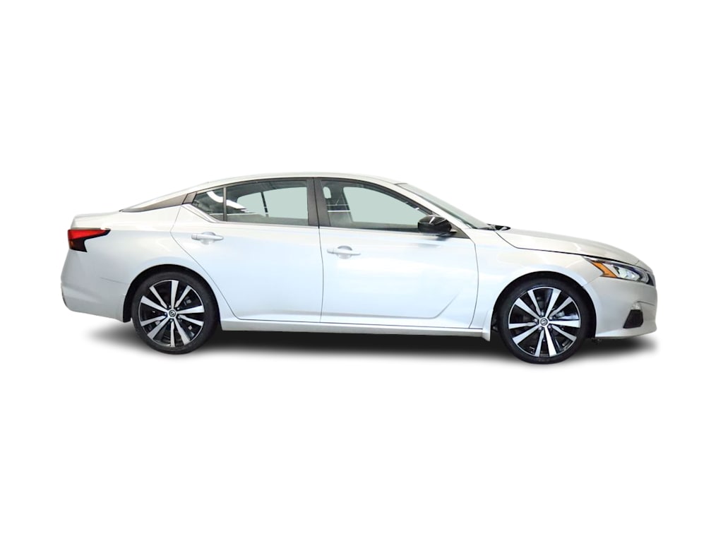 Thumbnail: 2022 Nissan Altima - 20