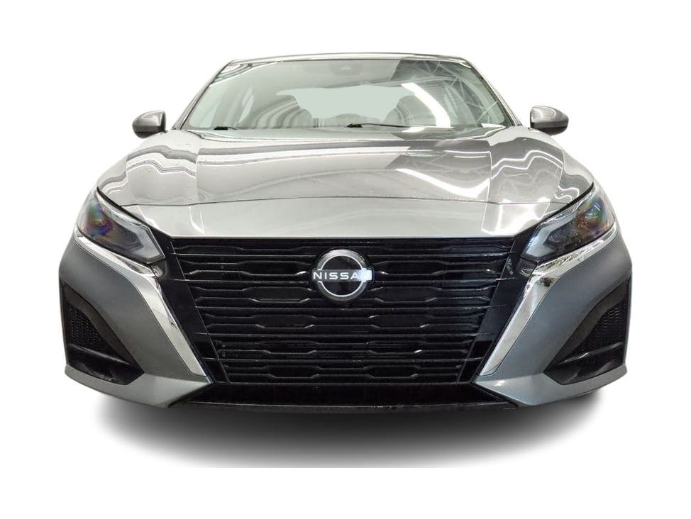 Thumbnail: 2023 Nissan Altima - 22