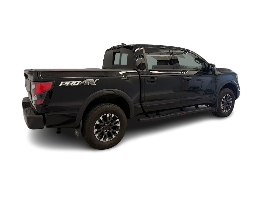 Thumbnail: 2023 Nissan Titan - 21