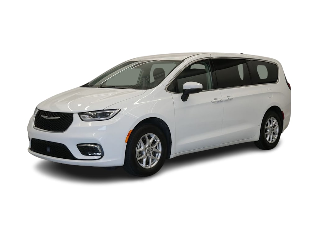 Certified 2023 Chrysler Pacifica Touring L with VIN 2C4RC1BG0PR573835 for sale in Wayzata, Minnesota
