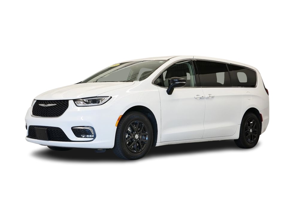 Certified 2024 Chrysler Pacifica Touring L with VIN 2C4RC1BG0RR108295 for sale in Maplewood, Minnesota