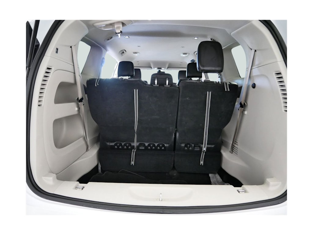 Thumbnail: 2024 Chrysler Pacifica - 18