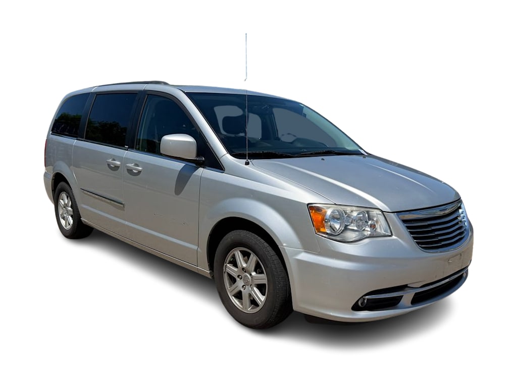 Thumbnail: 2012 Chrysler Town & Country - 12
