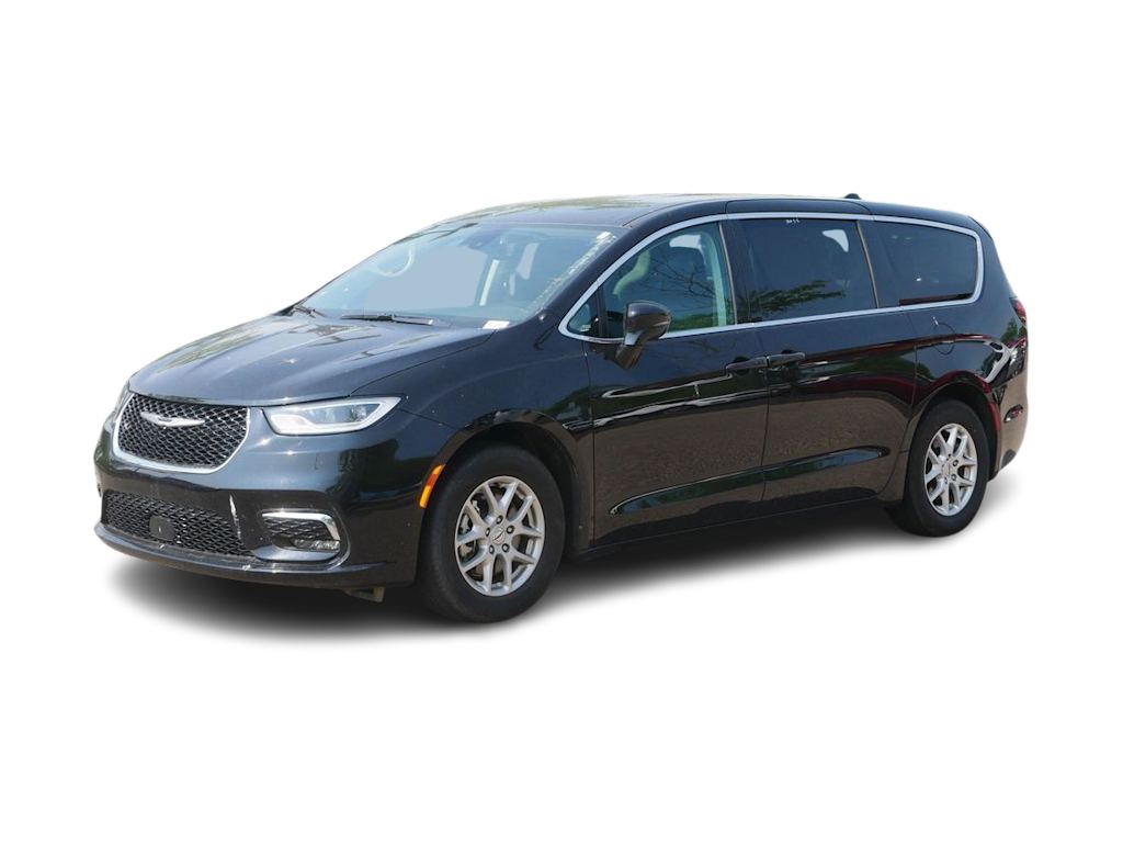 Certified 2024 Chrysler Pacifica Touring L with VIN 2C4RC1BG2RR136552 for sale in Saint Paul, Minnesota