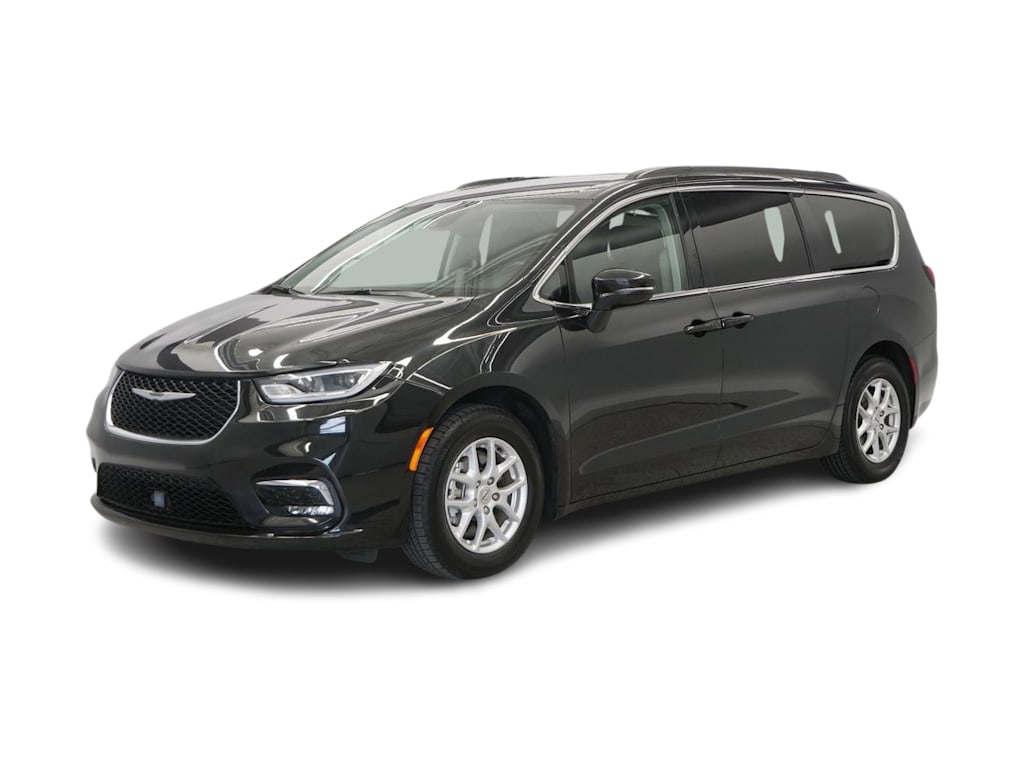 Certified 2022 Chrysler Pacifica Touring L with VIN 2C4RC1BG3NR234077 for sale in Wayzata, Minnesota