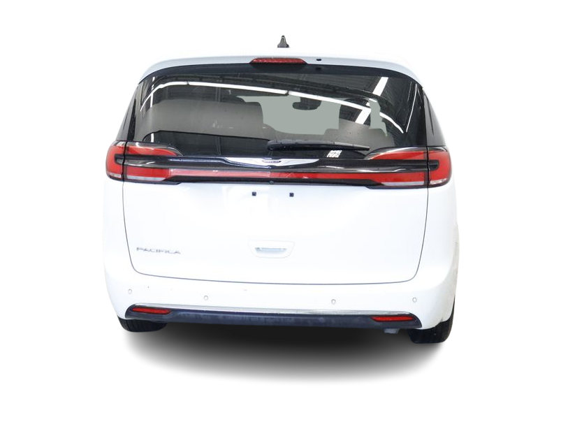 Thumbnail: 2023 Chrysler Pacifica - 5