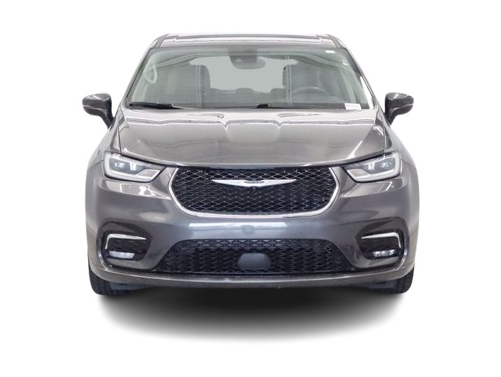 Thumbnail: 2023 Chrysler Pacifica - 6