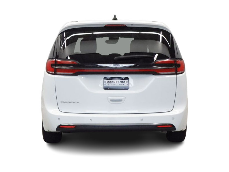 Thumbnail: 2023 Chrysler Pacifica - 5