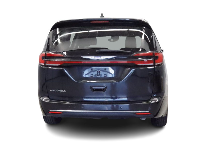 Thumbnail: 2023 Chrysler Pacifica - 5