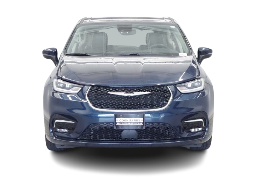 Thumbnail: 2023 Chrysler Pacifica - 6