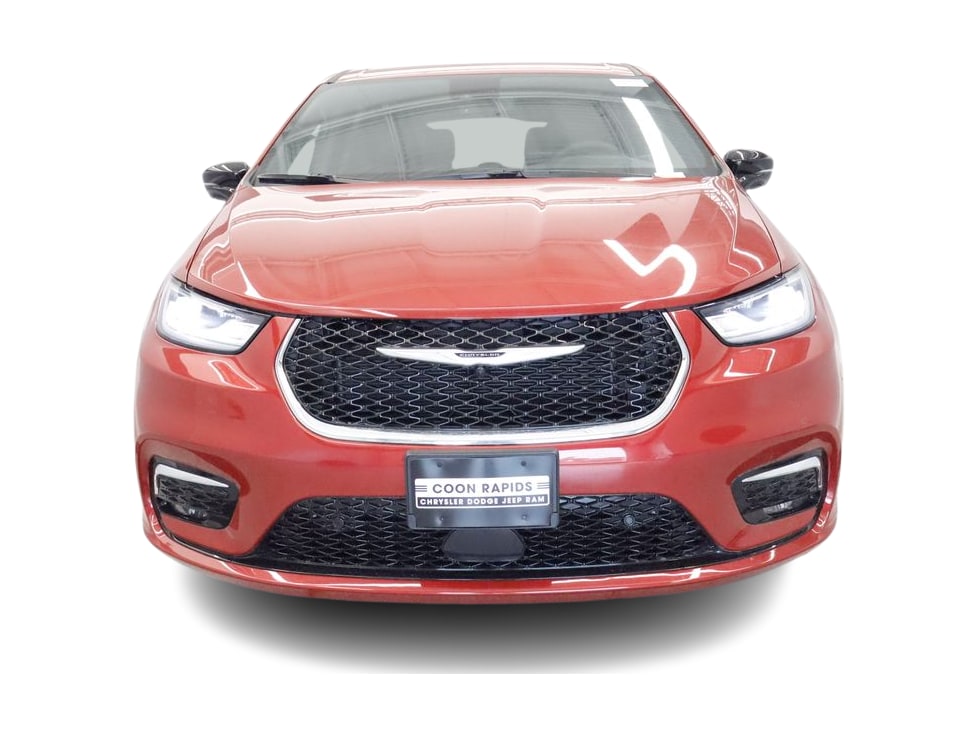 Thumbnail: 2026 Chrysler Pacifica - 6