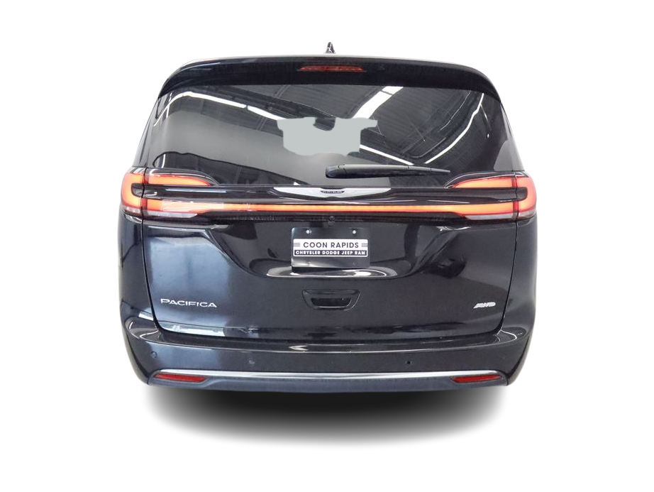 Thumbnail: 2026 Chrysler Pacifica - 5