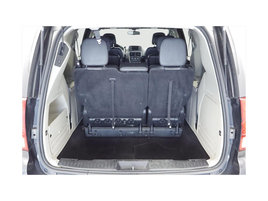 Thumbnail: 2018 Dodge Grand Caravan - 15