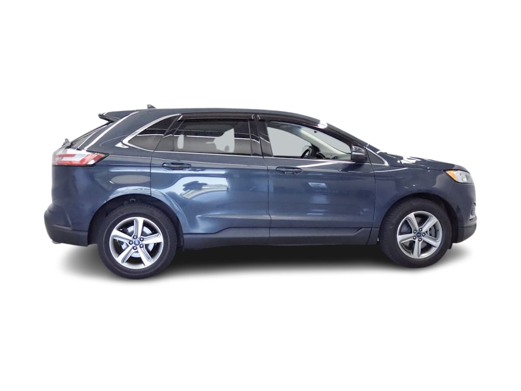 Thumbnail: 2019 Ford Edge - 19