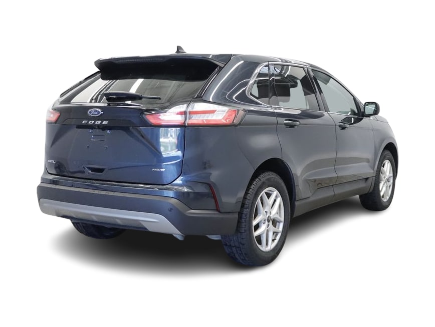 Thumbnail: 2023 Ford Edge - 16