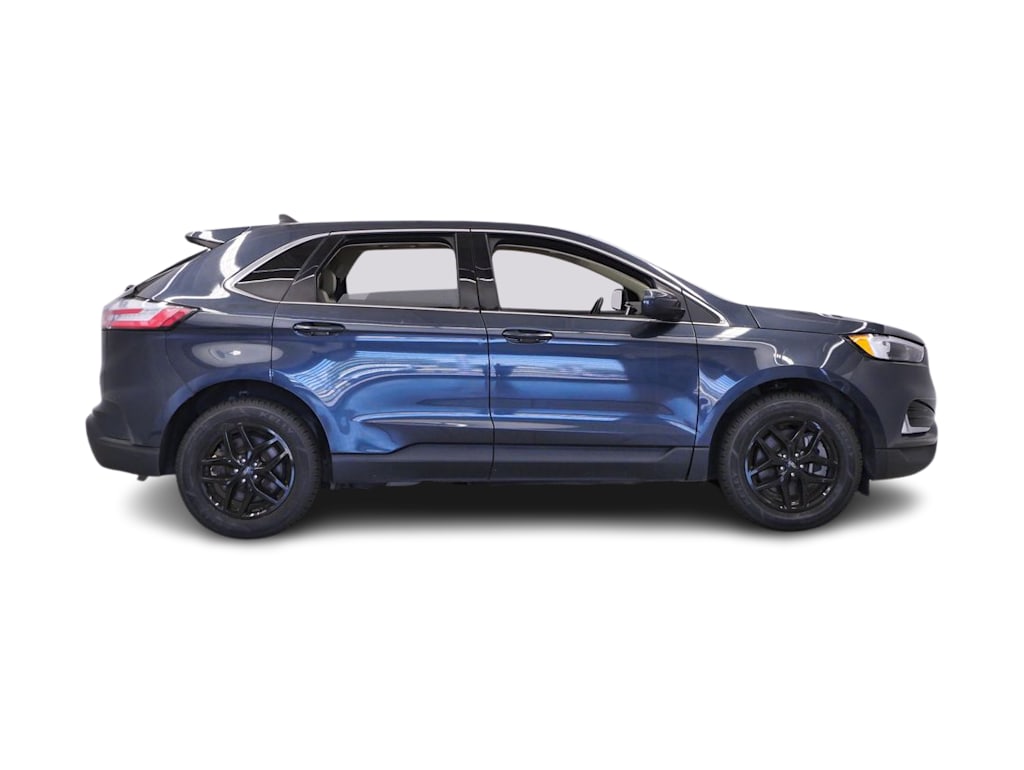 Thumbnail: 2023 Ford Edge - 17