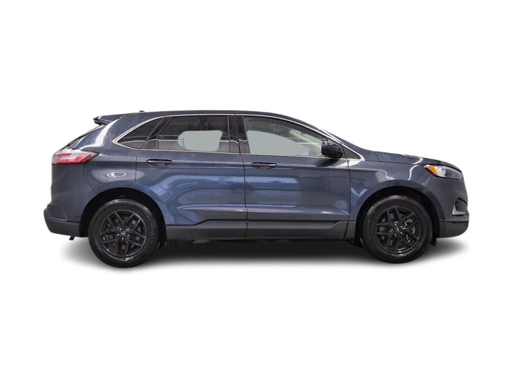 Thumbnail: 2023 Ford Edge - 16