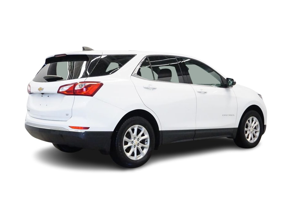 Thumbnail: 2019 Chevrolet Equinox - 18