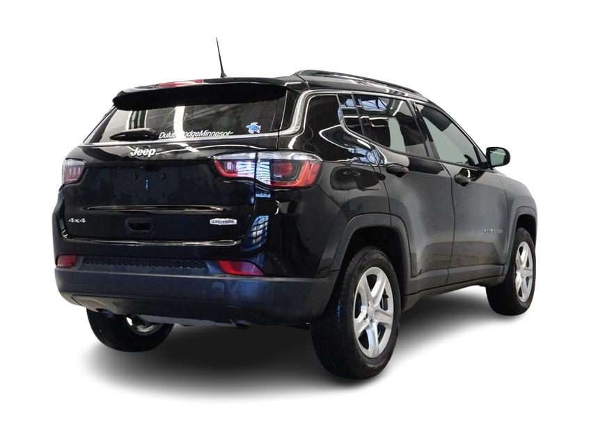 Thumbnail: 2023 Jeep Compass - 16