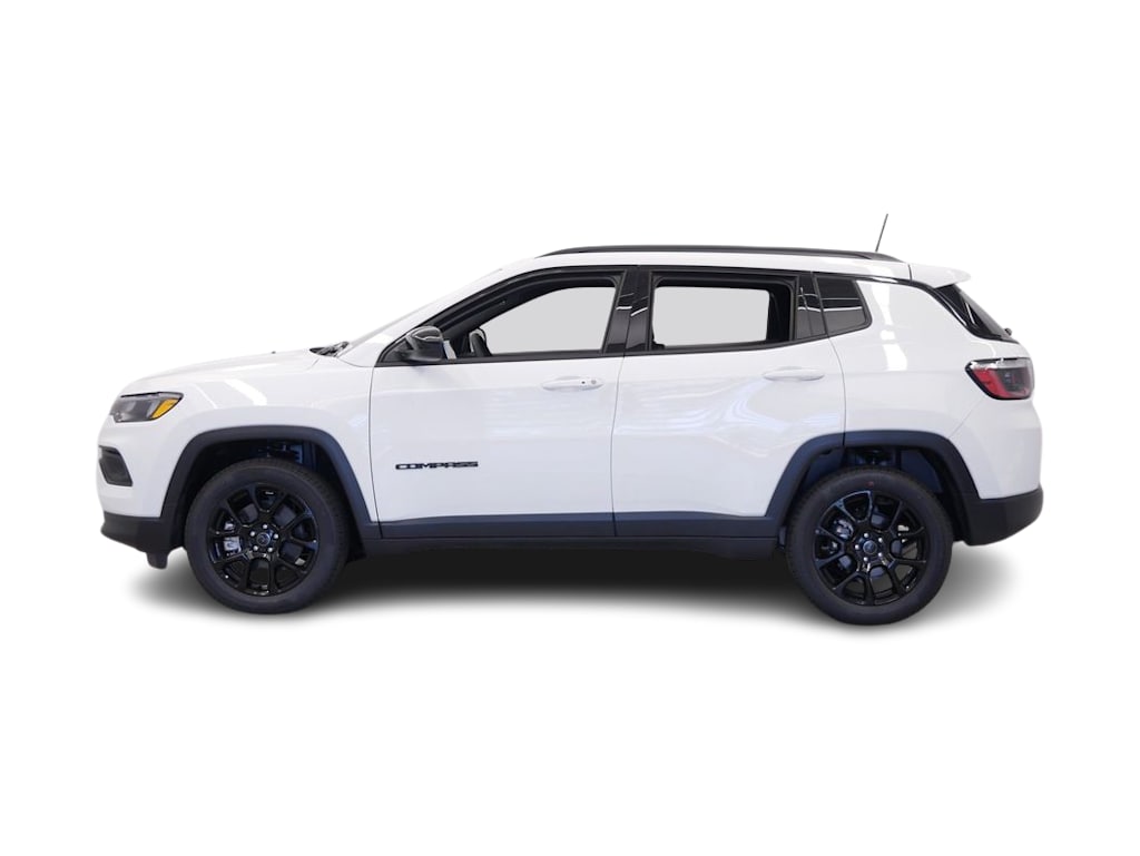 Thumbnail: 2026 Jeep Compass - 3