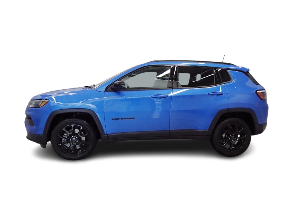 Thumbnail: 2026 Jeep Compass - 3