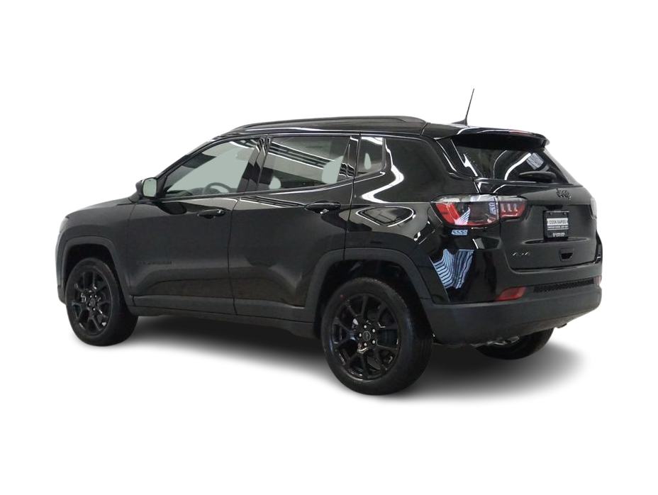 Thumbnail: 2026 Jeep Compass - 4