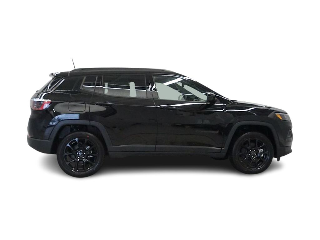 Thumbnail: 2026 Jeep Compass - 20