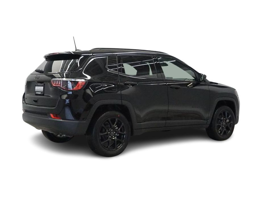 Thumbnail: 2026 Jeep Compass - 19