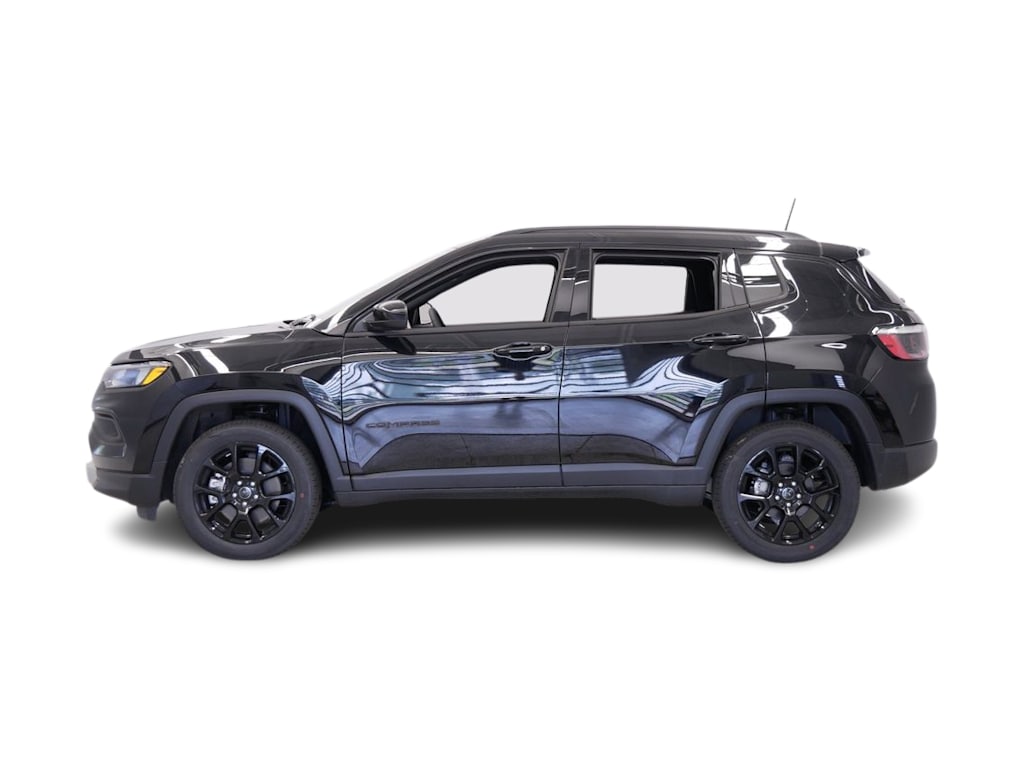 Thumbnail: 2026 Jeep Compass - 3