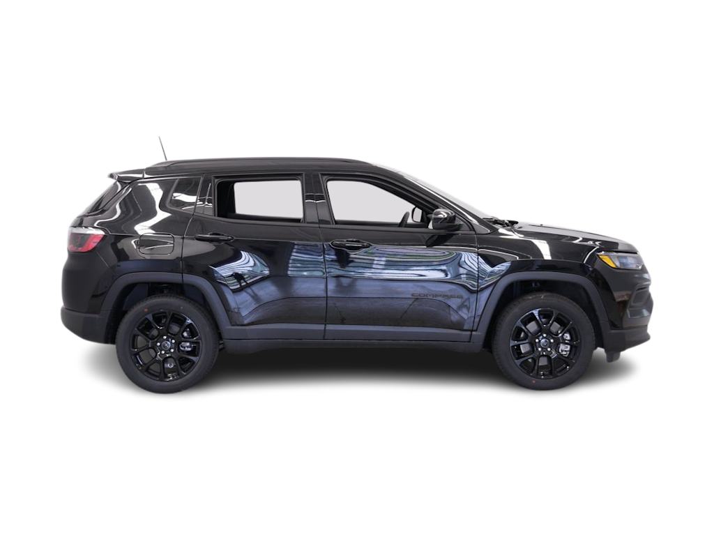 Thumbnail: 2026 Jeep Compass - 16