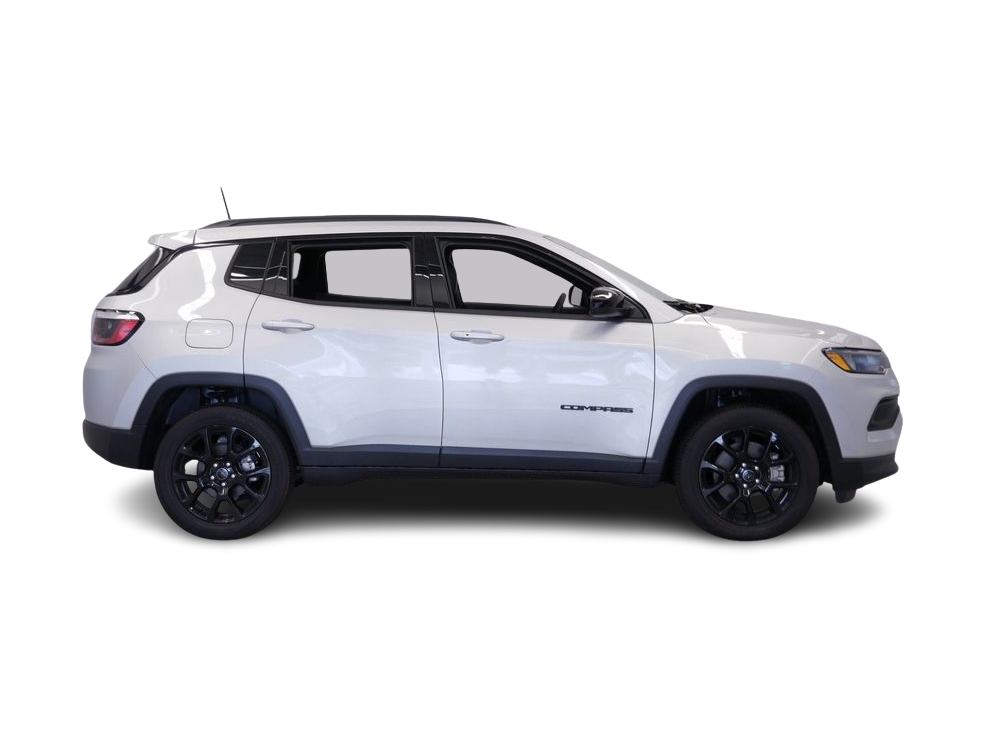 Thumbnail: 2026 Jeep Compass - 18