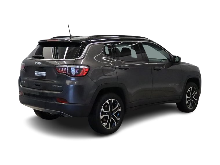 Thumbnail: 2022 Jeep Compass - 19