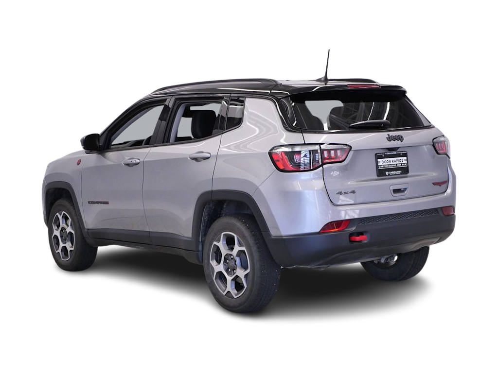 Thumbnail: 2022 Jeep Compass - 4