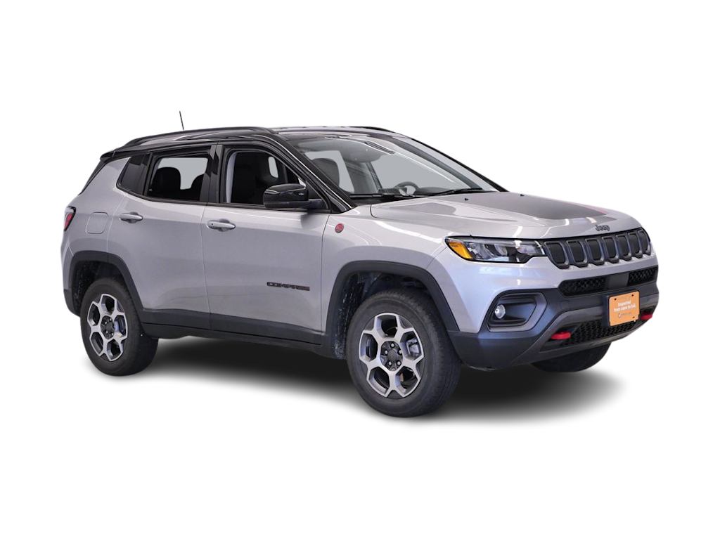 Thumbnail: 2022 Jeep Compass - 18
