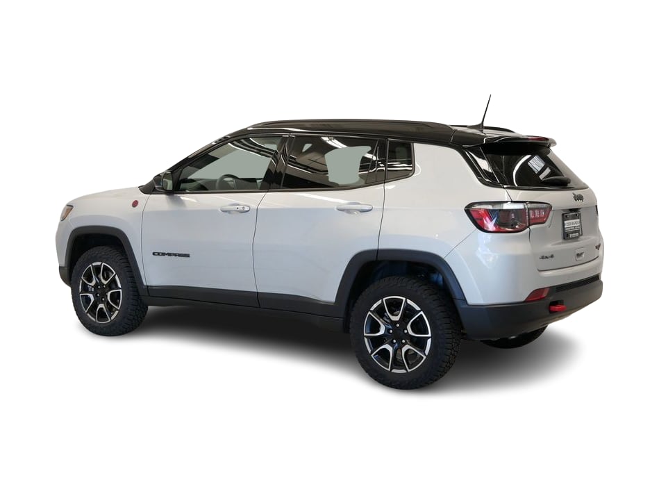 Thumbnail: 2024 Jeep Compass - 43