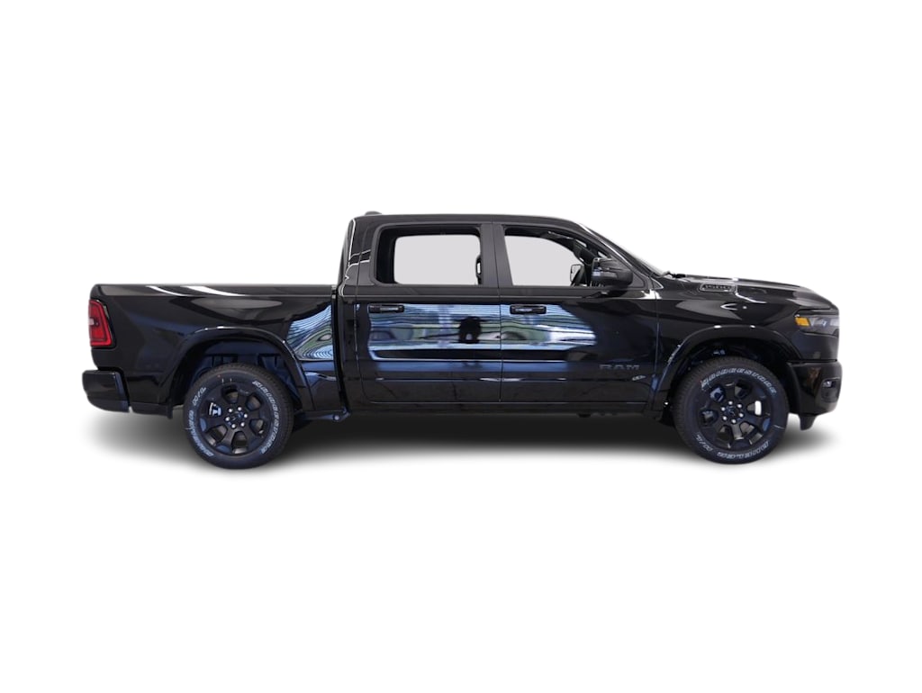 Thumbnail: 2026 RAM 1500 - 17