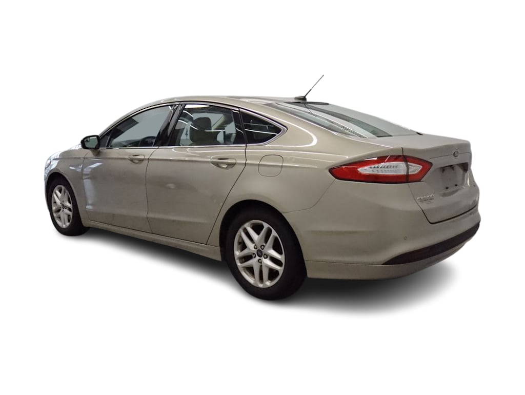 Thumbnail: 2015 Ford Fusion - 20