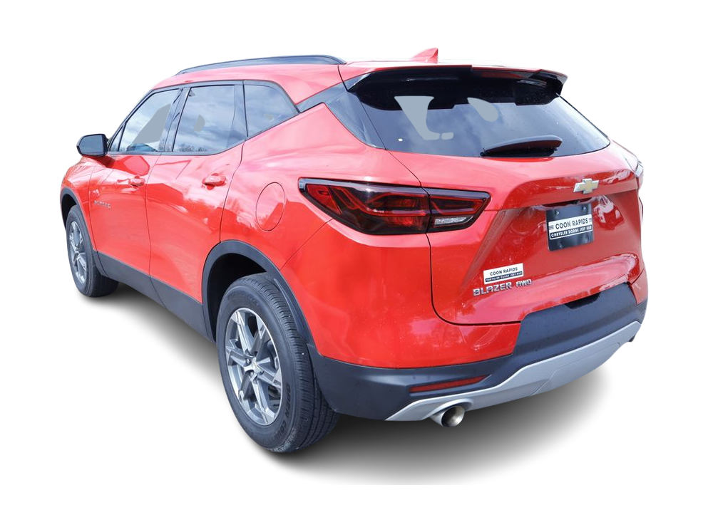 Thumbnail: 2023 Chevrolet Blazer - 4