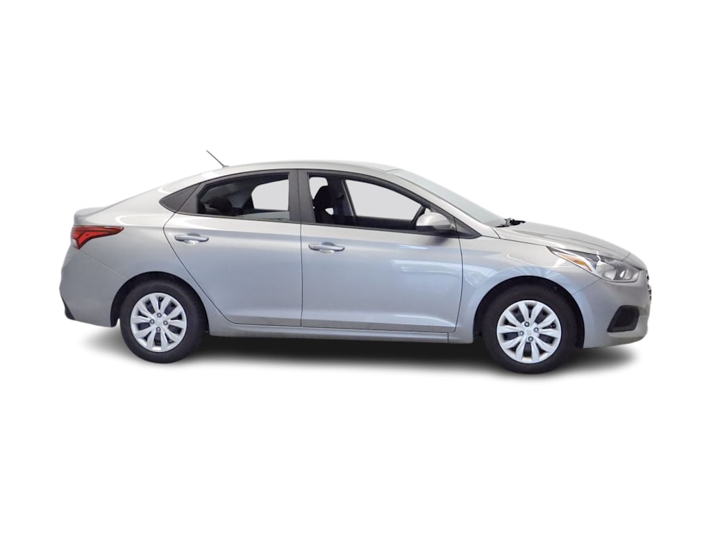 Thumbnail: 2022 Hyundai Accent - 18