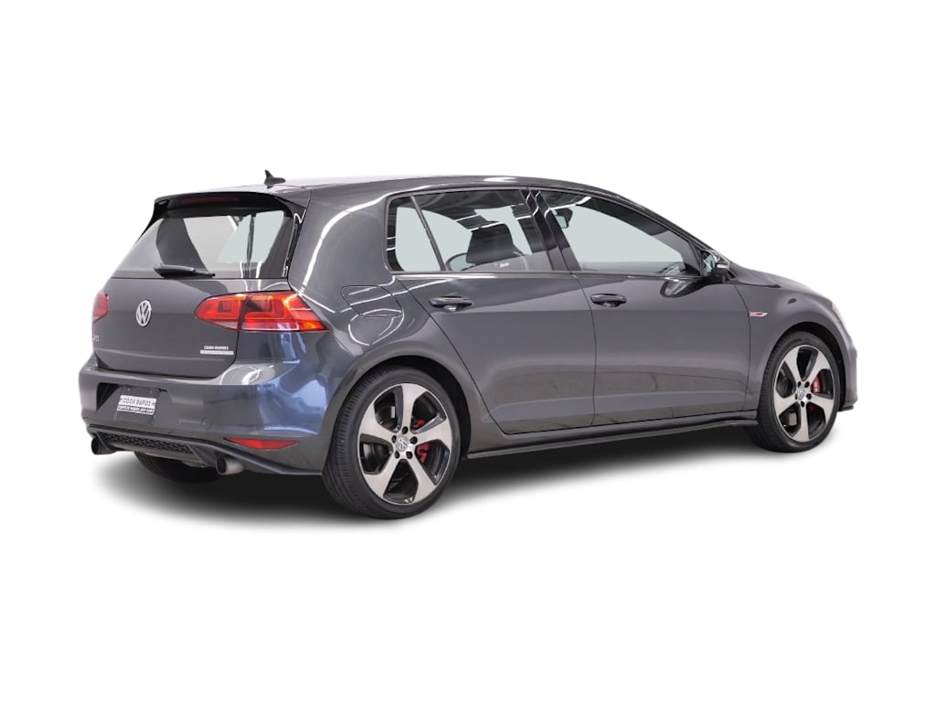 Thumbnail: 2017 Volkswagen Golf - 15