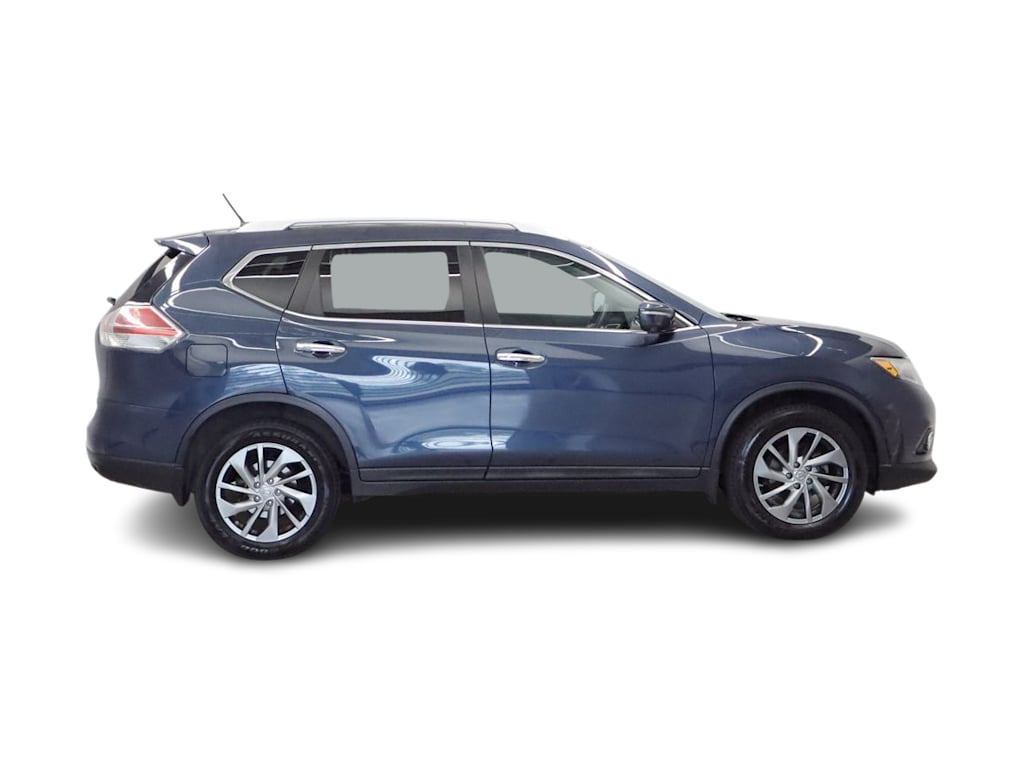 Thumbnail: 2015 Nissan Rogue - 18