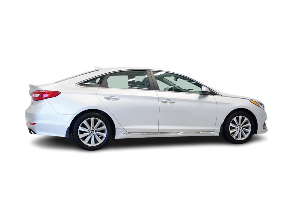 Thumbnail: 2017 Hyundai Sonata - 18