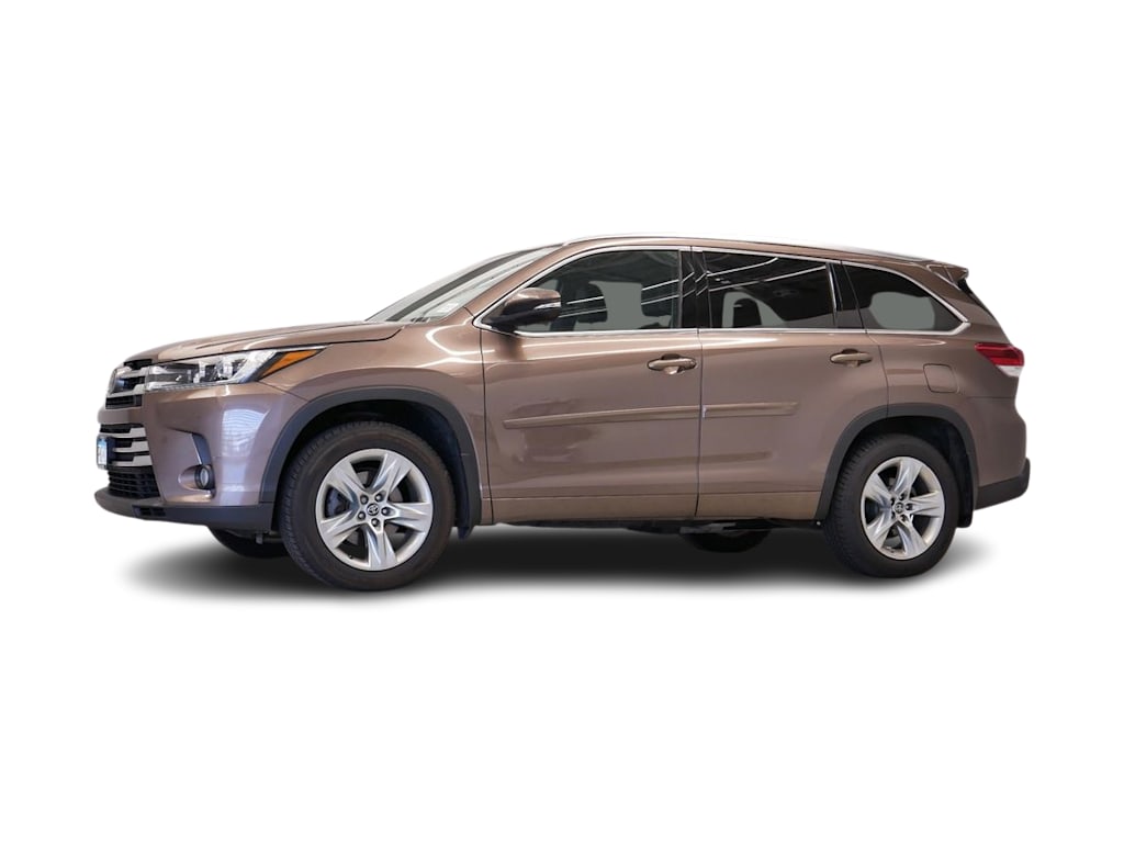 Used 2017 Toyota Highlander Limited with VIN 5TDDZRFHXHS459912 for sale in Maplewood, Minnesota