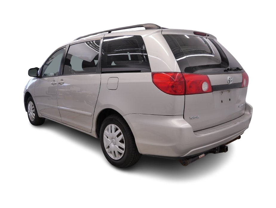 Thumbnail: 2006 Toyota Sienna - 3