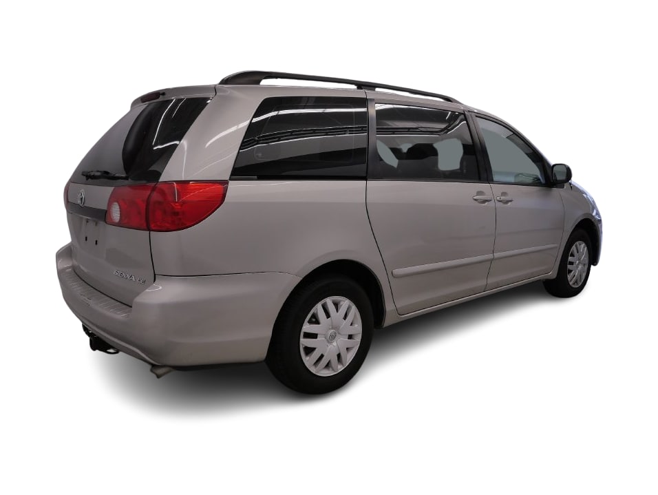 Thumbnail: 2006 Toyota Sienna - 10