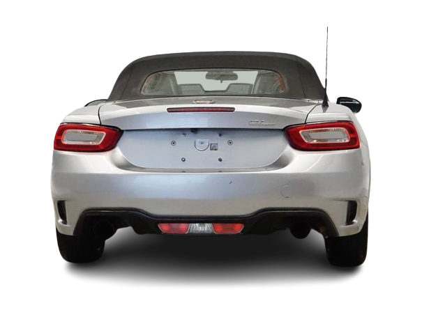 Thumbnail: 2017 Fiat 124 Spider - 5